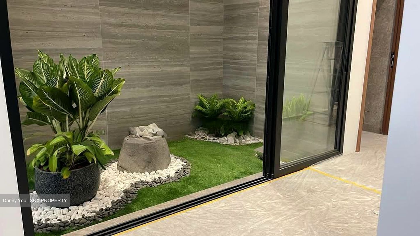 Sembawang Straits Estate (D27), Terrace #564179681